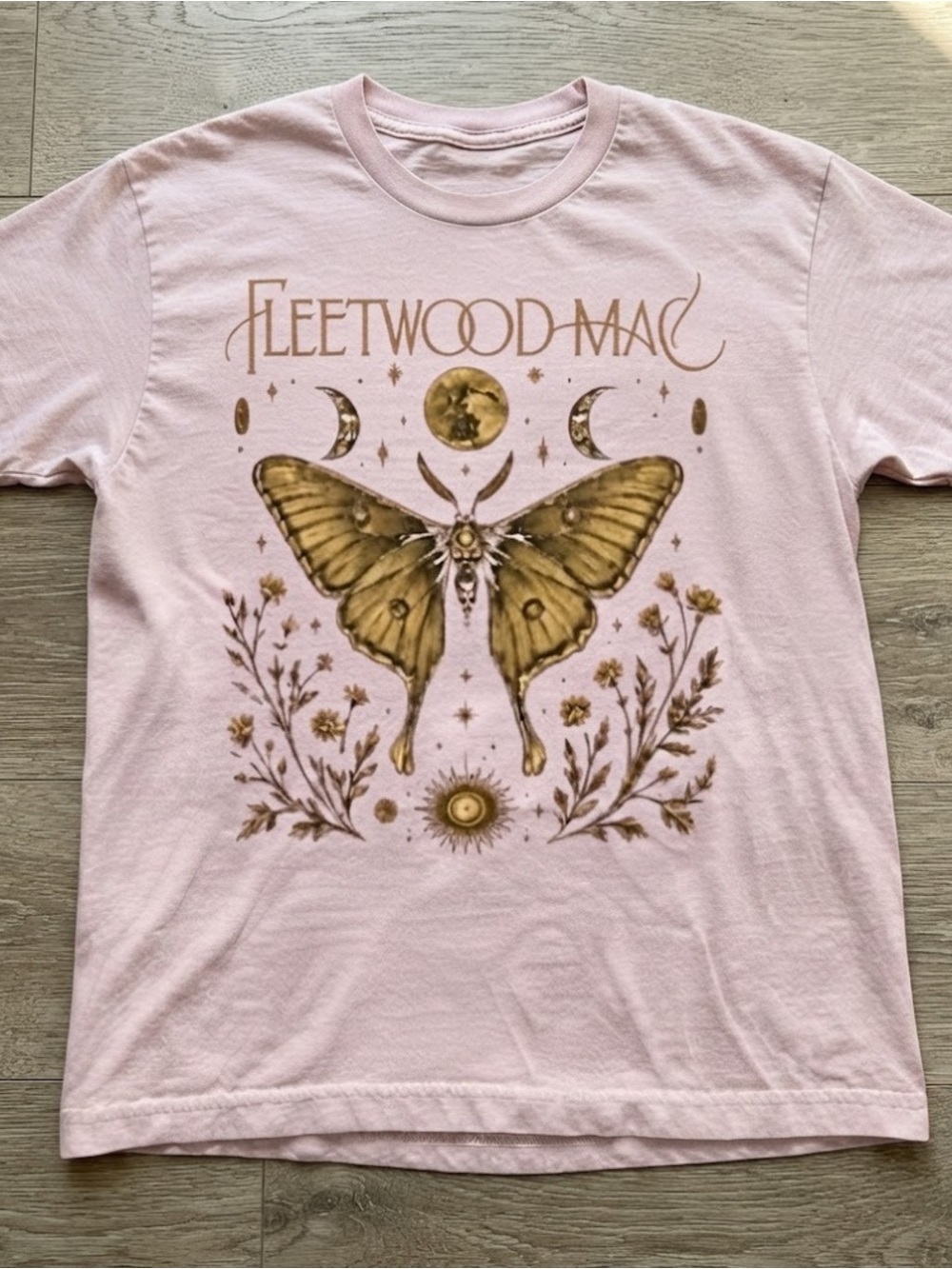 Fleetwood Mac Lunar Moth Celestial Graphic Tee Shirt Gildan T-Shirt